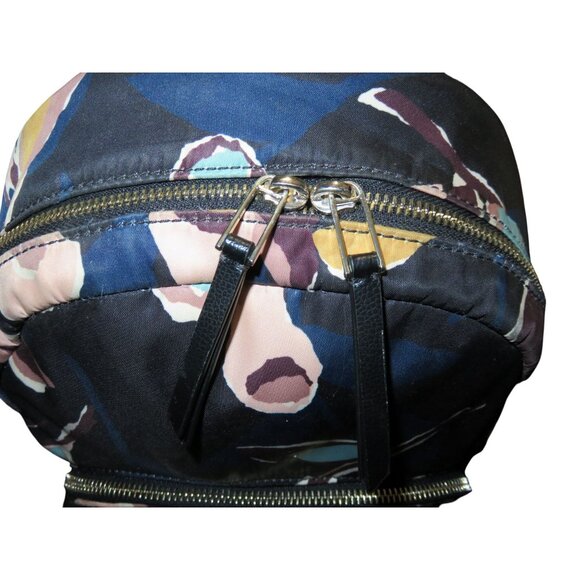 Kate Spade New York Chelsea Dawn Paper Rose Floral backpack w/ adjustable straps - Picture 3 of 10